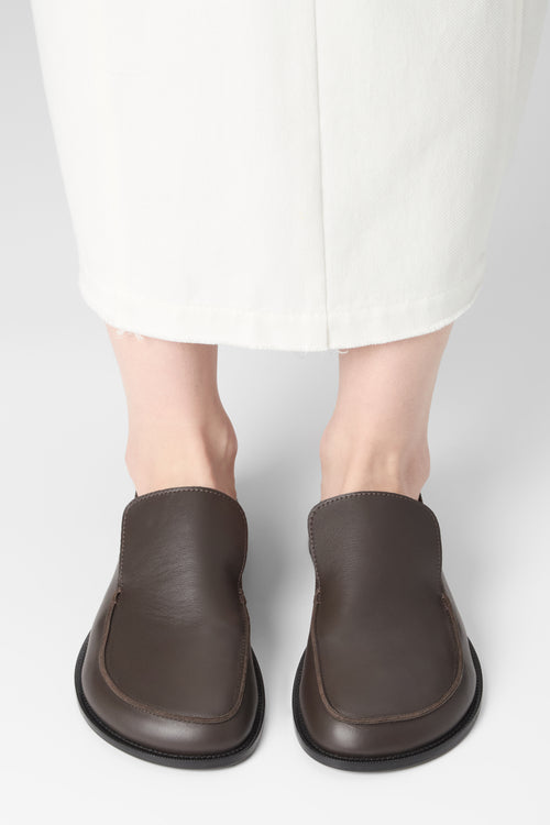 Allure Timeless Loafers in Espresso Brown Leather