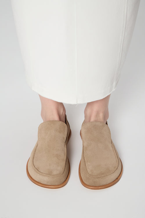 Allure Timeless Loafers in Taupe Suede