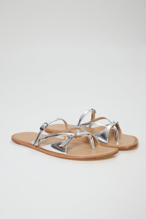 Ria Thong Straps Sandals in Metallic Silver Leather