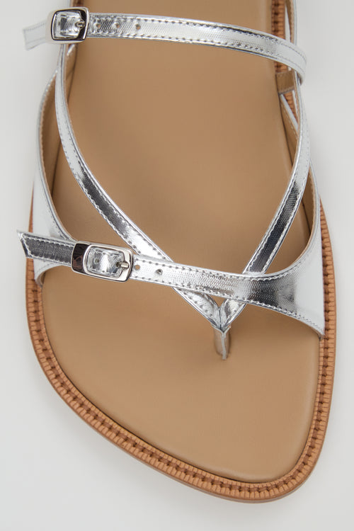 Ria Thong Straps Sandals in Metallic Silver Leather