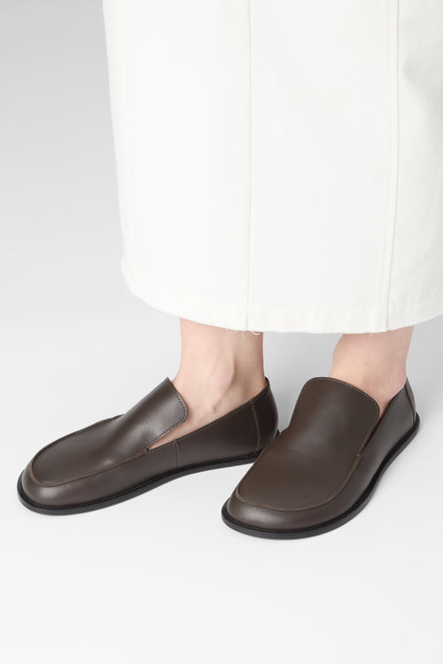 Allure Timeless Loafers in Espresso Brown Leather
