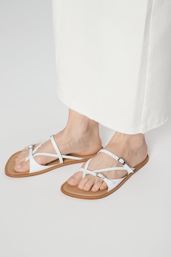Ria thong Straps Sandals