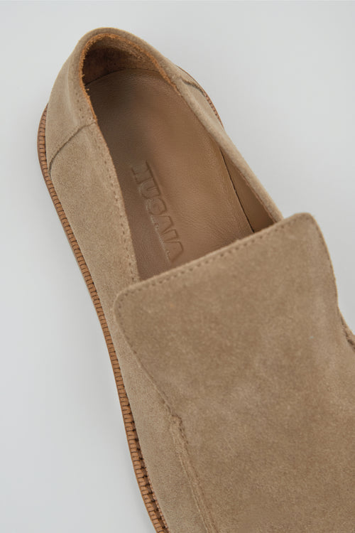 Allure Timeless Loafers in Taupe Suede