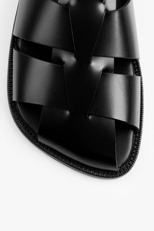 Astrid Fisherman Slippers