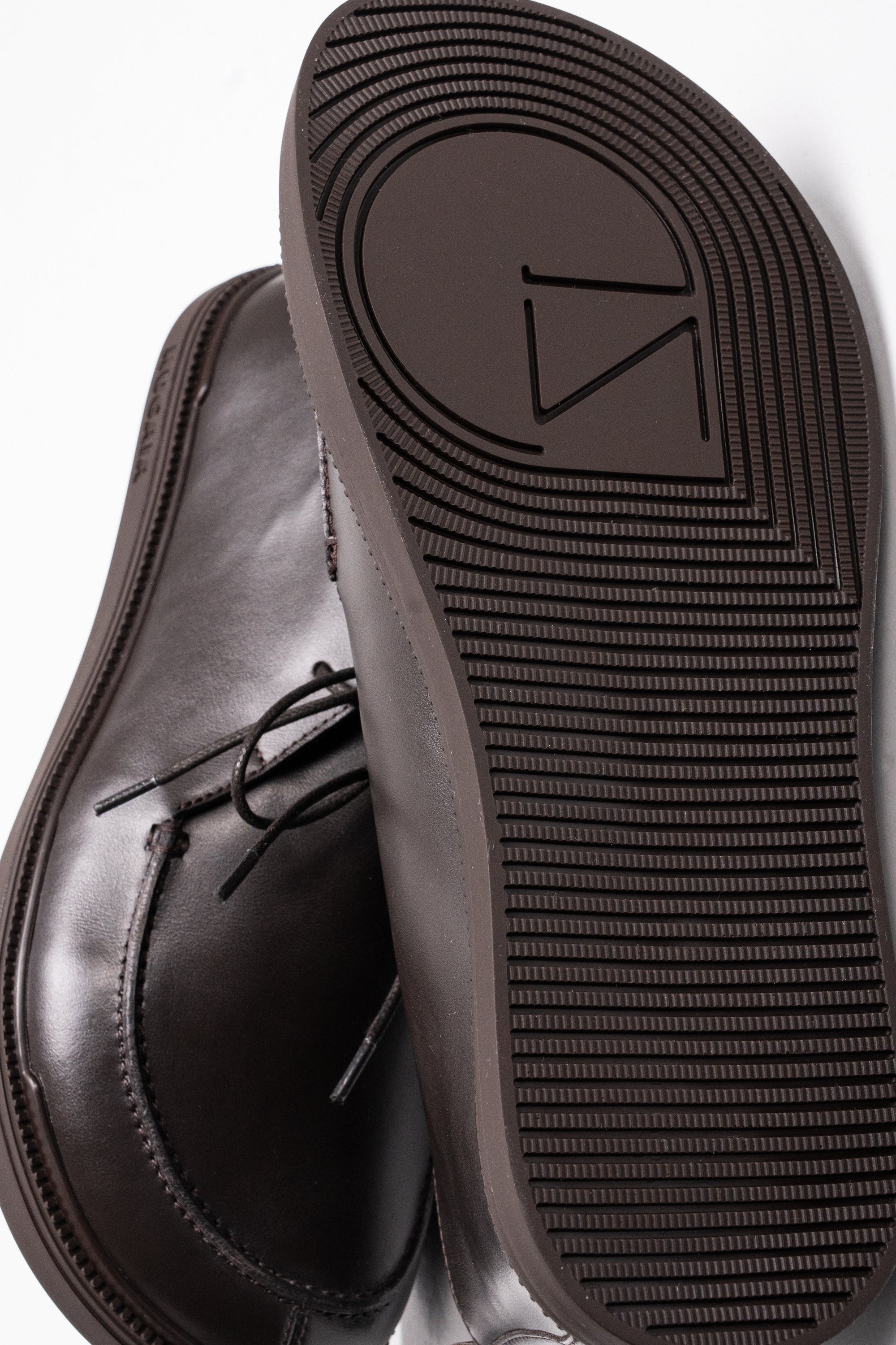 Marcus Men Desert Boots